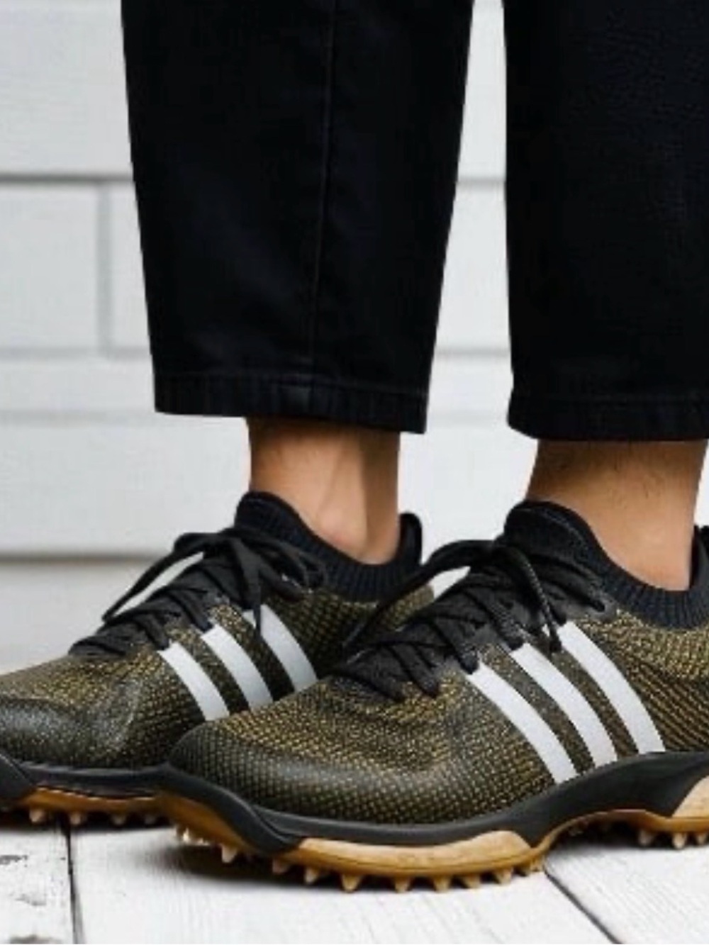 Adidas UltraBoost Golf Shoes Men's Black Gold Spiked Athletic Sneakers size 10